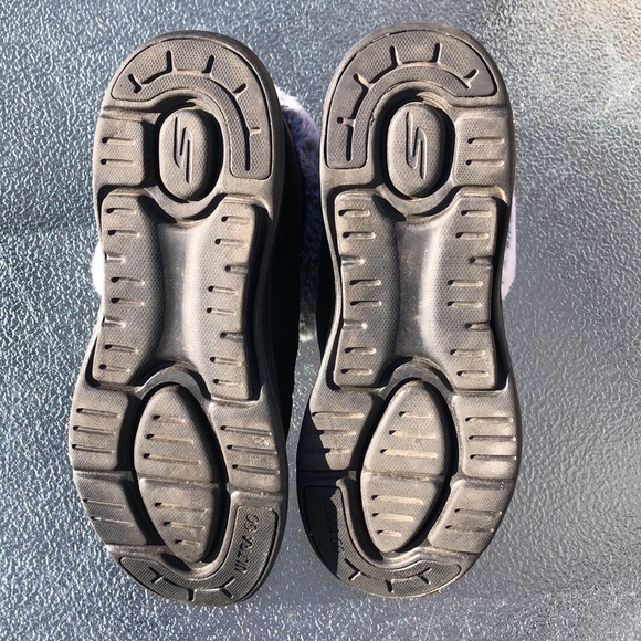 Skechers Go Walk Arch Fit Fur Ankle Boots - Picture 3 of 13